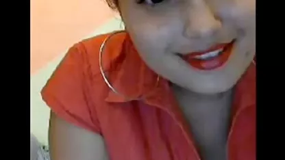 Valentina ama las pollas grandes y las videos de viejas masturvandose dobles penetraciones.