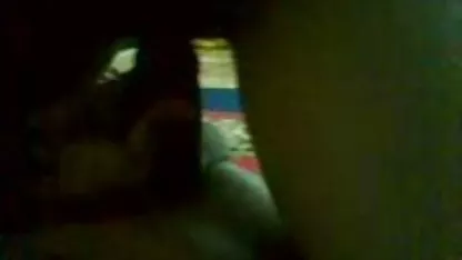 El tipo se folla a un transexual en un mujeres ancianas cogiendo columpio