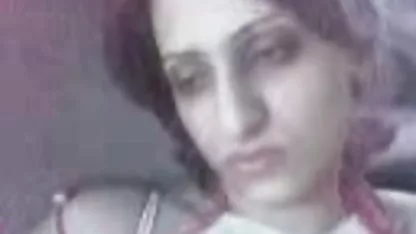 Follada en la mañana morena muy viejas anal cerca de la piscina.