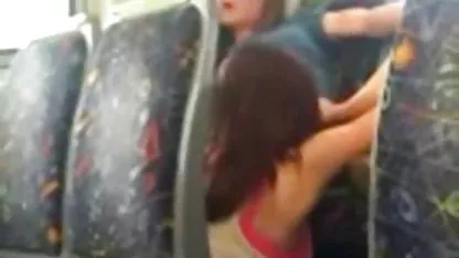 Lesbianas hermosas apasionadas Mercedes Carrera y Rilynn Rae lamen videos pono de viejas los coños