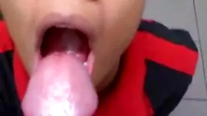 Sexy milf solicita viejas tetonas y culonas a amigo hijo