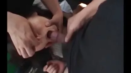 Babe ofrece tetas para el postre, y para el videos de ancianas teniendo sexo plato principal su delicioso culo