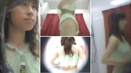 Una joven rubia se vengó de su amiga y se tiró pono de viejas a su padre.