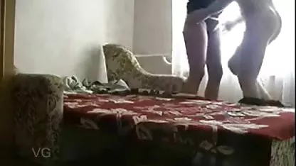 Miré a mi amigo para una viejas veteranas visita para charlar sobre todo tipo de trivia y mostrar mis nuevas bragas