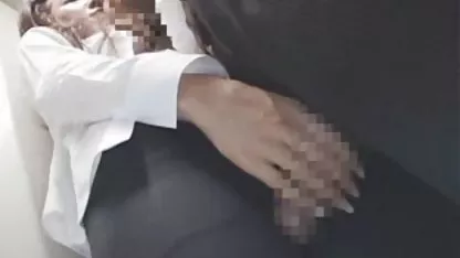 Rubia adolescente chupa polla larga en posición 69 y abuelas xxx se corre de Cooney
