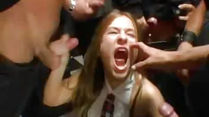 La morena Christiana Cinn viejasmuyputas folla el masaje con la masajista