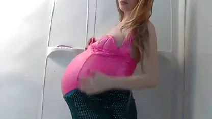 Las chicas salen por completo en el club follando, lamiéndose los coños y haciendo mamadas con ancianas mexicanas xxx pollas grandes